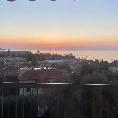 Daire Stunning Sea View